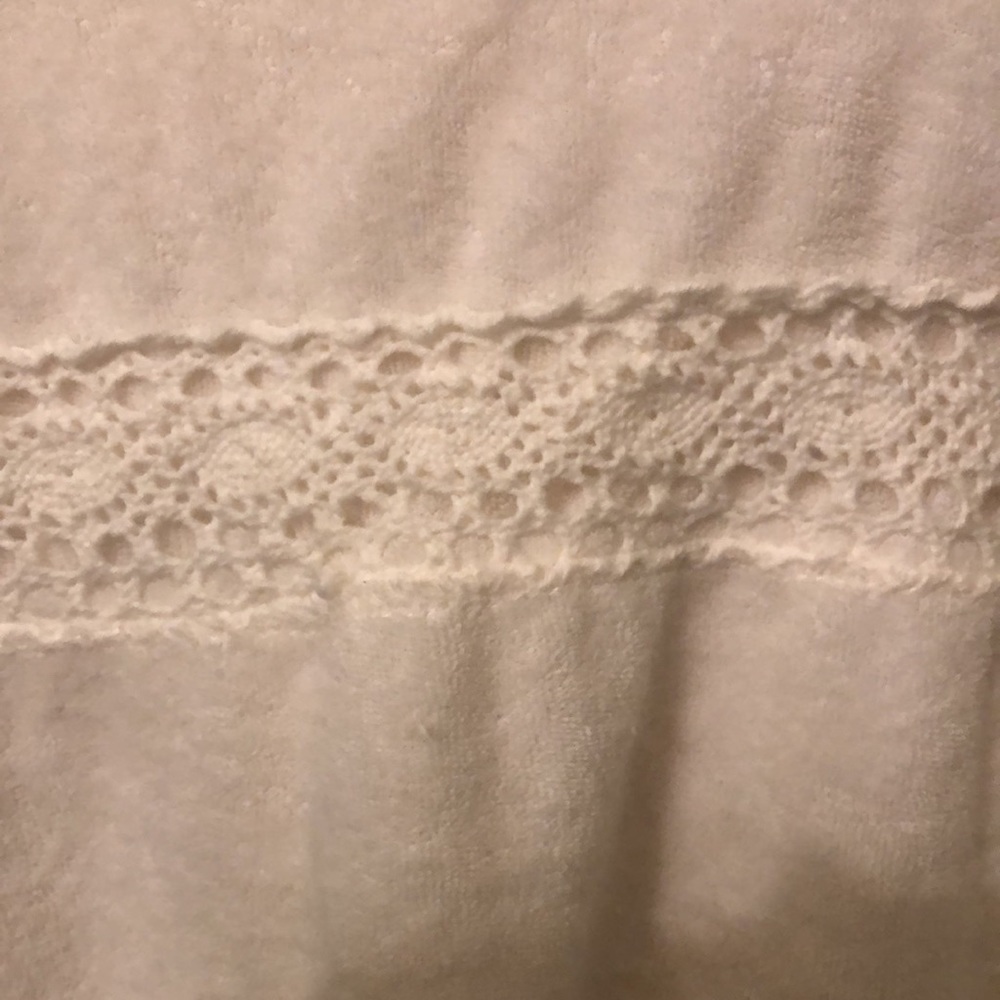 Terry cloth crochet detail dress - Picture 4 of 6